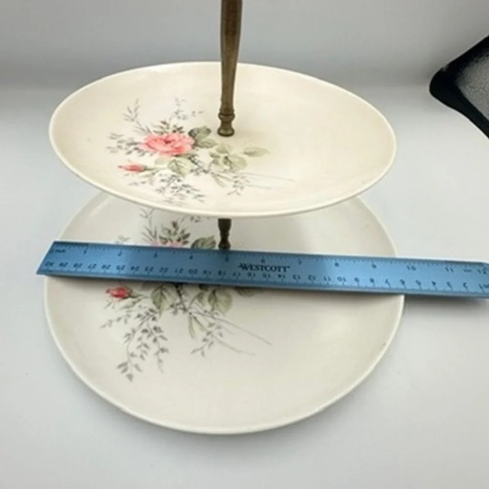 Vintage Oneida Floral 3 Tier Serving Stand Plastic Tea Party Server Cottagecore